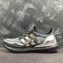 Cargar imagen en el visor de la galería, Adidas UltraBoost 2.0 Grey Silver