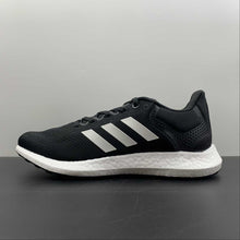 Cargar imagen en el visor de la galería, Adidas PureBoost 21 Black White