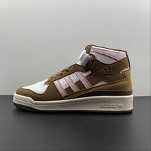 Cargar imagen en el visor de la galería, Adidas Forum Mid Cloud White Light Pink Pantone GY6802