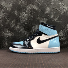 Cargar imagen en el visor de la galería, Air Jordan 1 Retro High OG White Month CD0461-401