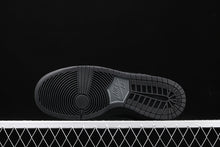 Cargar imagen en el visor de la galería, SB Dunk High Pro BOTA Black Black-Anthracite
