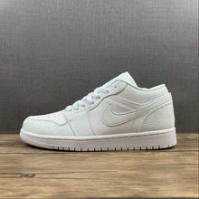 Cargar imagen en el visor de la galería, Air Jordan 1 Low Light Turns Purple White 553558-130