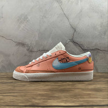 Cargar imagen en el visor de la galería, Blazer Low 77 Vintage “Ecstasy Crimson” White-Black-Pulse Lake Blue