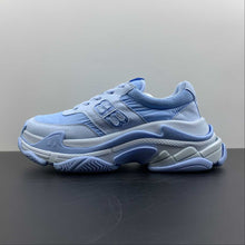 Cargar imagen en el visor de la galería, Balenciaga Tripe S Light Blue Blue