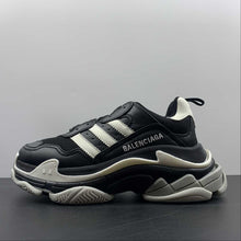 Cargar imagen en el visor de la galería, Balenciaga Tripe S x Adidas Black White