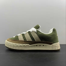 Cargar imagen en el visor de la galería, Adidas Adimatic HM Dust Green Cream White HP9914