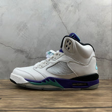 Cargar imagen en el visor de la galería, Air Jordan 5 Retro NGR White New Emerald-Grape Ice AV3919-135