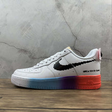 Cargar imagen en el visor de la galería, Air Force 1 07 White Luminous 318155-113