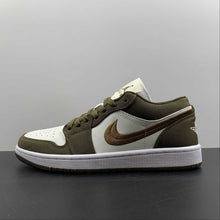 Cargar imagen en el visor de la galería, Air Jordan 1 Low SE Sail-White Light Olive DV0426-301