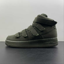 Cargar imagen en el visor de la galería, Air Force 1 High 07 SP Dark Green