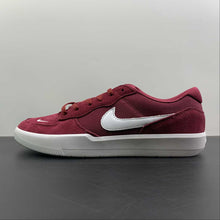 Cargar imagen en el visor de la galería, SB Force 58 Burgumdy White CZ2959-008