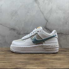 Cargar imagen en el visor de la galería, Air Force 1 Shadow White Glacier Ice-Vast Grey DA4286-100