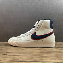 Cargar imagen en el visor de la galería, Blazer Mid 77 Vintage “City Pride”