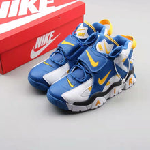 Cargar imagen en el visor de la galería, Air Barrage Mid QS Sky Blue White Black Orange AT7847-100