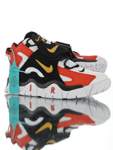 Cargar imagen en el visor de la galería, Air Barrage Mid QS White Red Black Metallic Gold CD9329 008