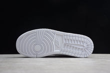 Cargar imagen en el visor de la galería, Air Jordan 1 Mid SE Day of the Dead BQ6827-100