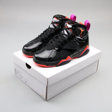 Cargar imagen en el visor de la galería, Air Jordan 7 Black Patent Leather