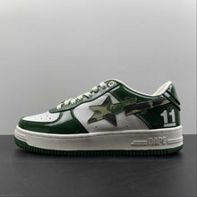 Cargar imagen en el visor de la galería, BAPE STA Green White Camouflage