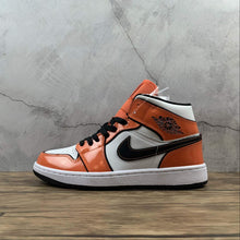 Cargar imagen en el visor de la galería, Air Jordan 1 Mid SE White Orange Black (2021) DD6834-802
