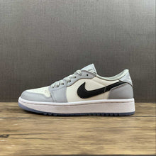 Cargar imagen en el visor de la galería, Air Jordan 1 Low OG Light Smoke Grey Black White DD9315-002