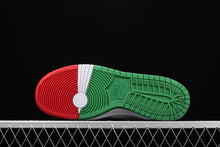 Cargar imagen en el visor de la galería, SB Dunk High Pro PRM QS Paul Rodriguez White University Red-White CT6680-100