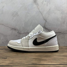 Cargar imagen en el visor de la galería, Air Jordan 1 Low PRM Sail Black-White DC3533-100