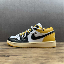 Cargar imagen en el visor de la galería, Air Jordan 1 Low White Pollen 553560-171