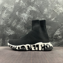 Cargar imagen en el visor de la galería, Balenciaga Triple Speed Graffiti Black