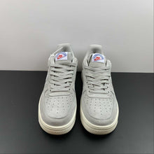 Cargar imagen en el visor de la galería, Air Force 1 07 Low Athletic Club Light Smoke Grey White Sail Hyper Royal DH7435-001
