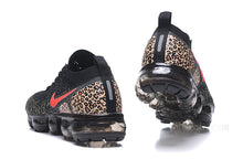 Cargar imagen en el visor de la galería, Air Vapormax Flyknit 2.0 Black Leopard Hook 942843-068