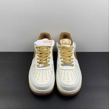 Cargar imagen en el visor de la galería, Air Force 1 07 LV8 2 White Brown CW3388-204