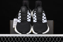 Cargar imagen en el visor de la galería, Adidas UltraBoost 21 Black White FY0356