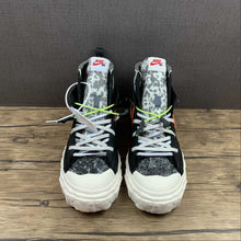 Cargar imagen en el visor de la galería, Blazer Mid x READYMADE Black Total Orange-Vast Grey