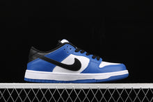 Cargar imagen en el visor de la galería, SB Dunk Low Pro PRM White Blue Black 304242-304