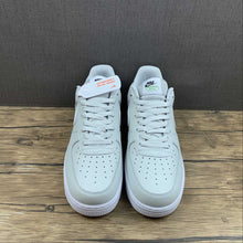 Cargar imagen en el visor de la galería, Air Force 1 07 LV8 2 “Have A Nike Day Earth” Photon Dust White-Black DM0118-001