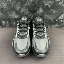 Cargar imagen en el visor de la galería, Air Max 270 React WTR Black Metallic Silver CD2049-001