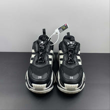 Cargar imagen en el visor de la galería, Balenciaga Tripe S x Adidas Black White