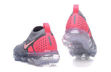 Cargar imagen en el visor de la galería, Air VaporMax Flyknit 2.0 Grey Pink 942843-006
