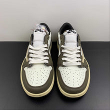 Cargar imagen en el visor de la galería, Air Jordan 1 Retro Low OG SP “Travis Scott” Black Brown Barb DM7866-851