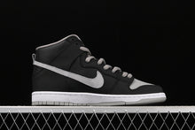 Cargar imagen en el visor de la galería, SB Dunk High Pro White Green