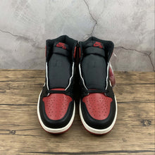 Cargar imagen en el visor de la galería, Air Jordan 1 High OG Gym Red Black-Summit White 555088-610