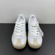 Cargar imagen en el visor de la galería, Adidas Bw Army White Chalk White