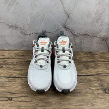 Cargar imagen en el visor de la galería, Air Max 270 React SE Summit White Metallic Gold CD6615-100