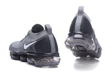 Cargar imagen en el visor de la galería, Air VaporMax Flyknit 2.0 Dark Grey Black 942842-502