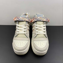 Cargar imagen en el visor de la galería, Adidas Forum 84 Low Halo Blush Aluminium White FZ5628
