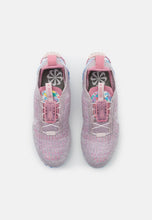 Cargar imagen en el visor de la galería, Air VaporMax 2020 FK Violet Ash White Light Arctic Pink CT1933-500