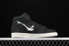 Cargar imagen en el visor de la galería, SB Dunk High Pro ISO Shark Black White Black-Black CI2692-001