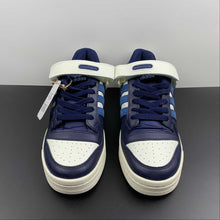 Cargar imagen en el visor de la galería, Adidas Forum 84 Low White Navy Marine GX2162