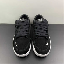 Cargar imagen en el visor de la galería, SB Force 58 Black White-Black CZ2959-001