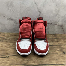Cargar imagen en el visor de la galería, Air Jordan 1 High OG Gym Red White Black CD0461-601